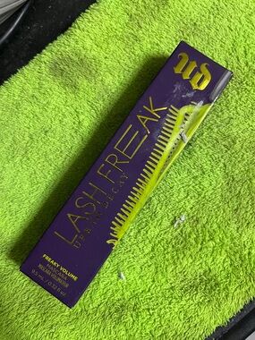 Urban Decay Lash Freak Mascara -
